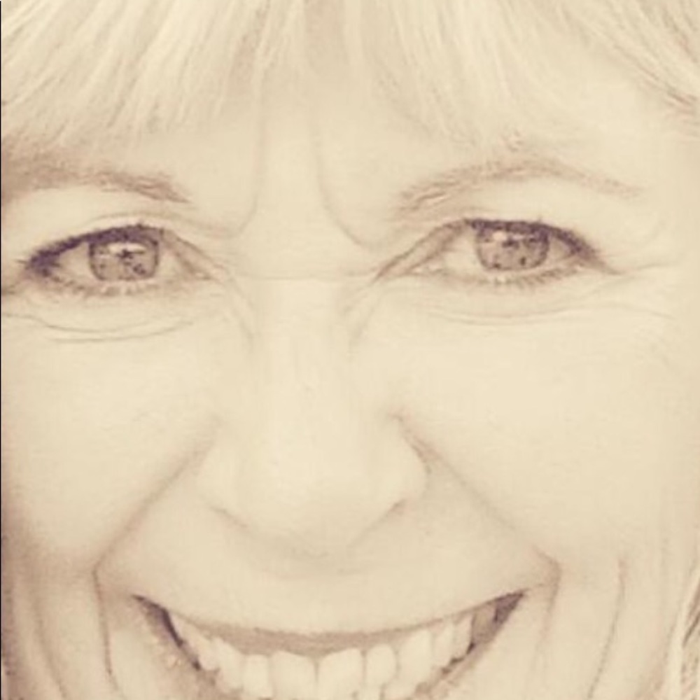 ✨Meet your Posher, Kaaren (car-in)✨✨✨